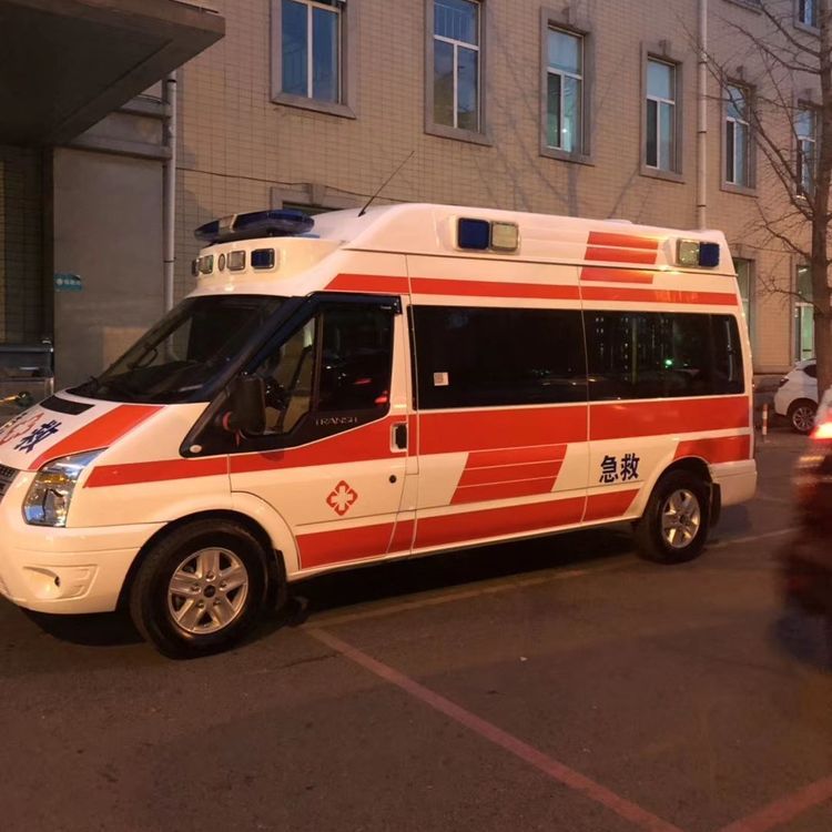 夏津夜间租赁救护车护送病人转院：安全转运的 8 大核心注意事项